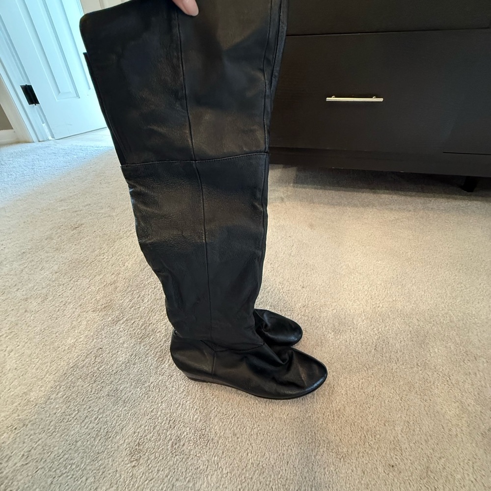 Chinese Laundry Black Over the Knee Boots - Picture 2 of 10
